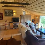 Koselig Med Uthus Pa Vakre Dovrefjell Tatil Evi