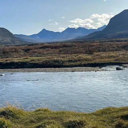 Koselig Med Uthus Pa Vakre Dovrefjell