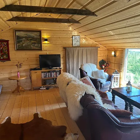Koselig Med Uthus Pa Vakre Dovrefjell Сasa de vacaciones